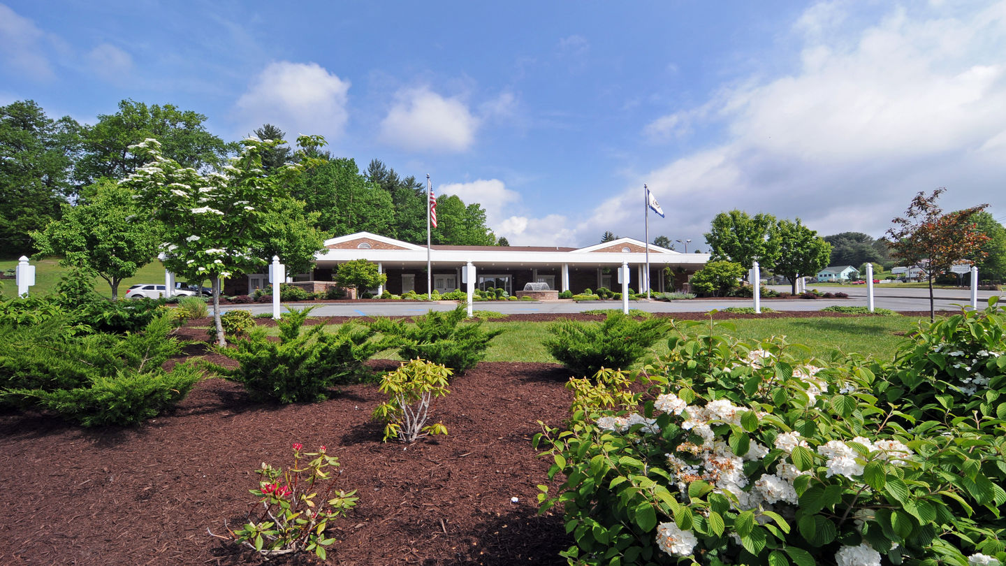 Blue Ridge Funeral Homes and Memorial Gardens BluefieldBeckleyOak Hill